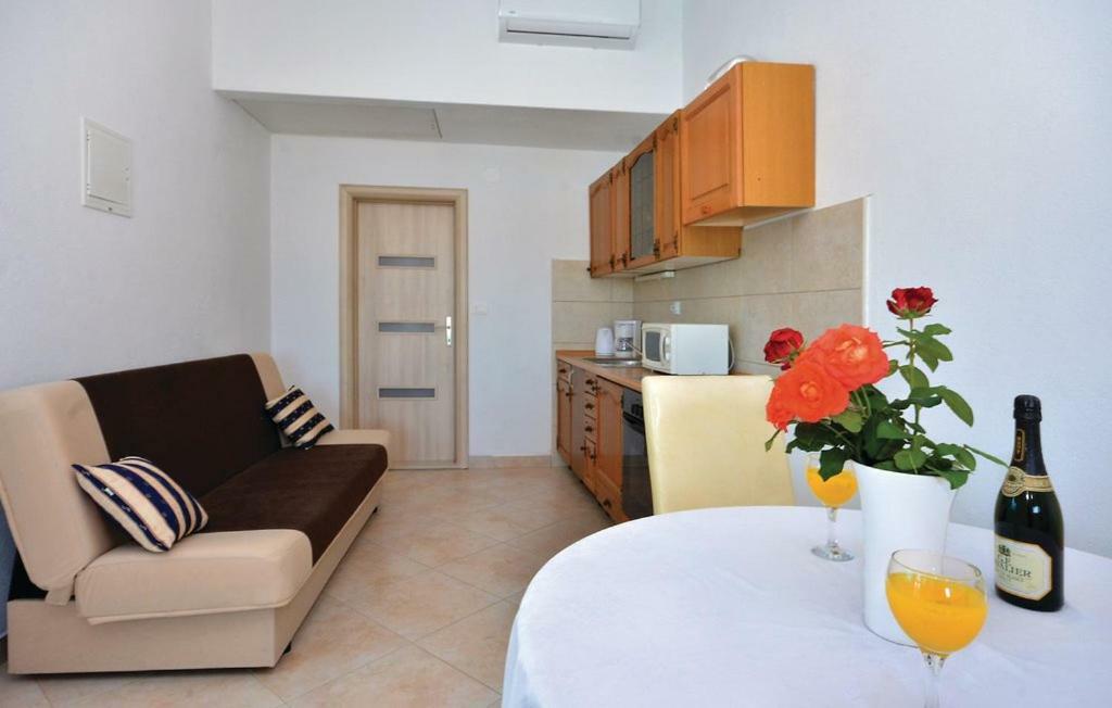 Studio Apartman بودْسْتغانا المظهر الخارجي الصورة